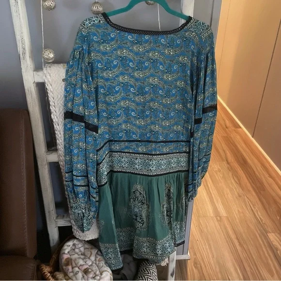 Free People Luna Scarf Print Tunic Size Large - Picture 7 of 8